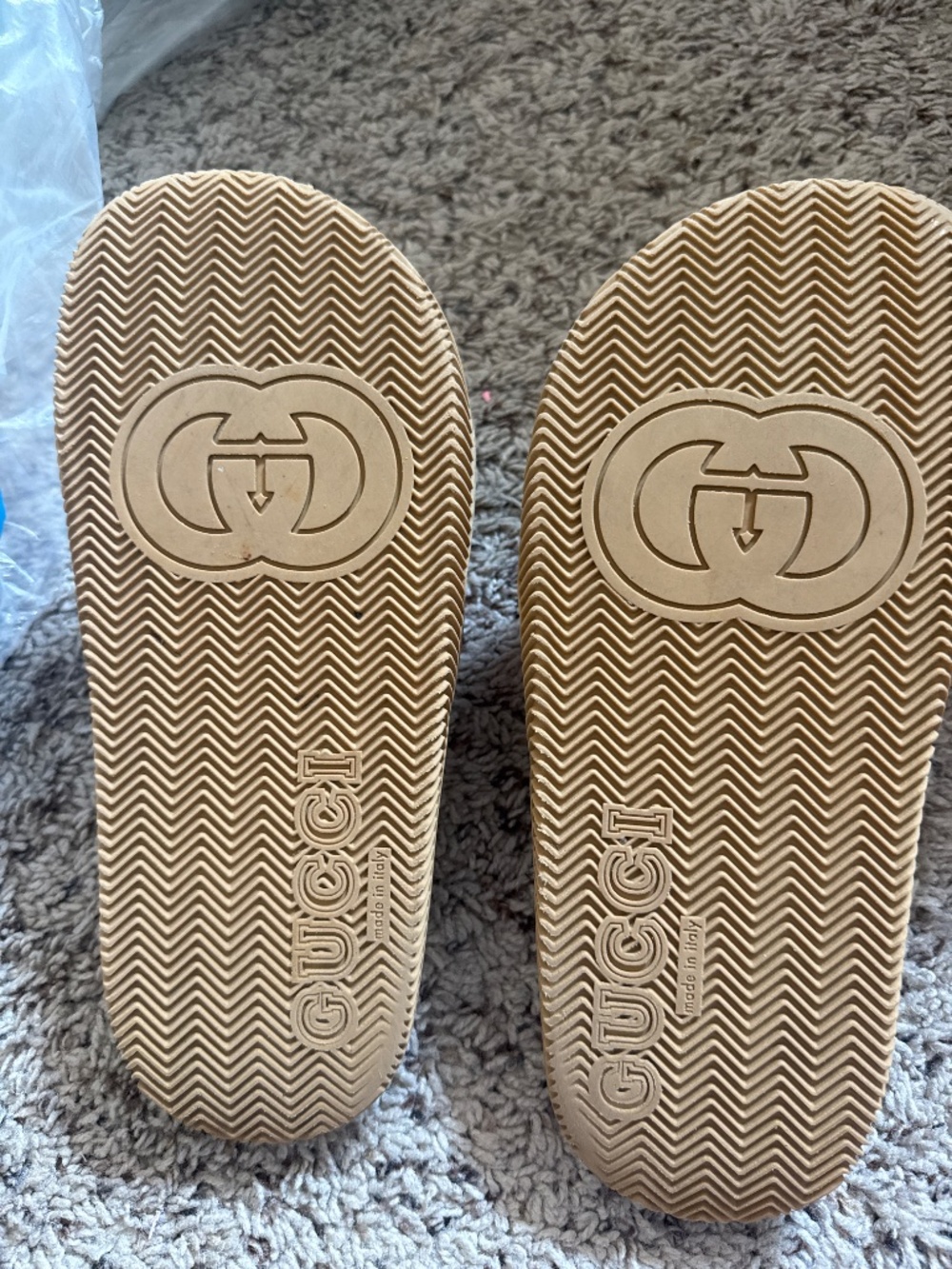 Gucci Slides - Picture 2 of 2